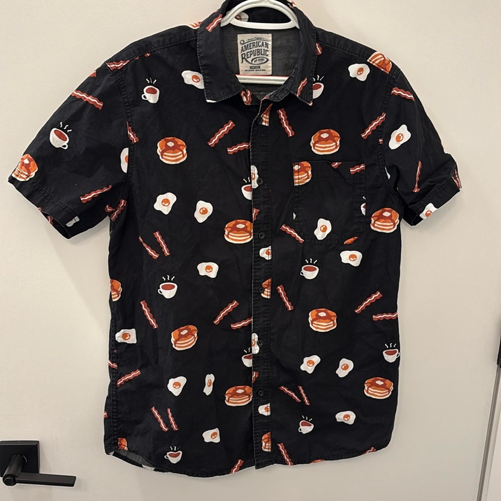 Medium button up shirt with bacon and eggs
